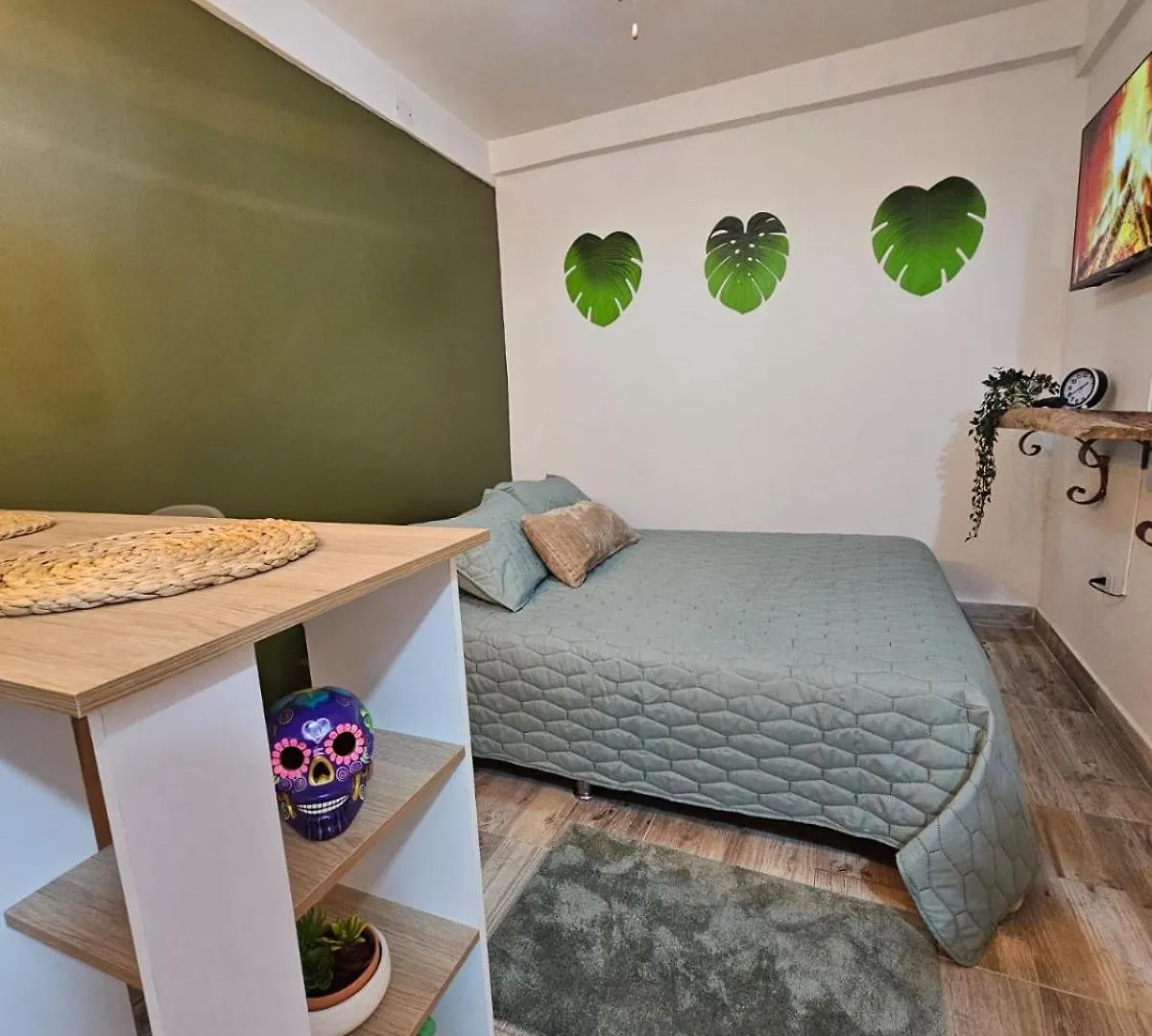 לינה וארוחת בוקר קאלי Casa Alcor